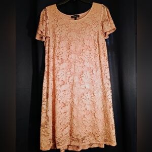 Pink Lace Short Sleeve Dress